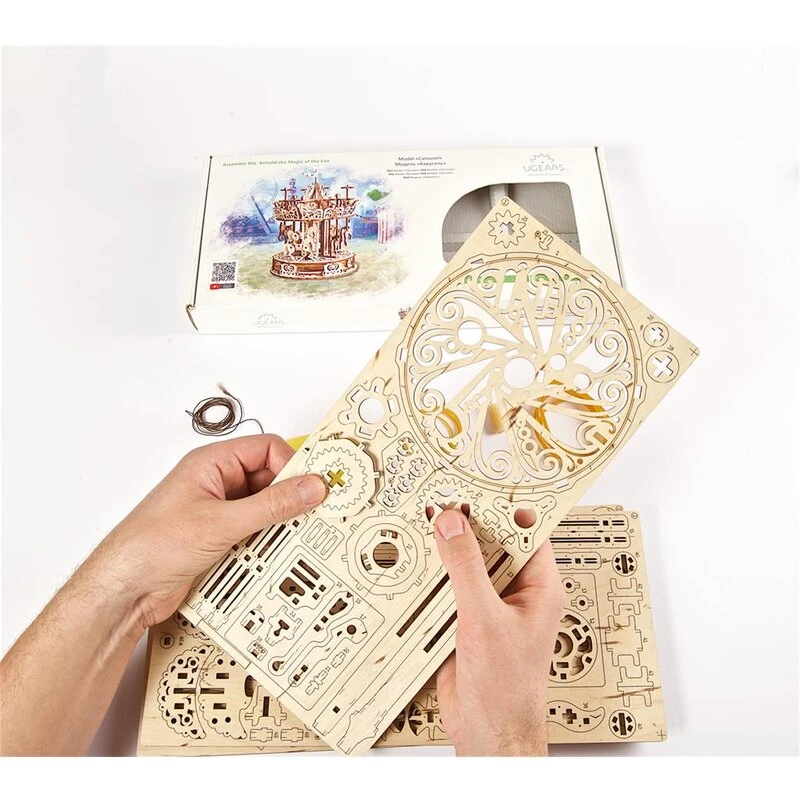 UGEARS Maquette Manège – Image 10